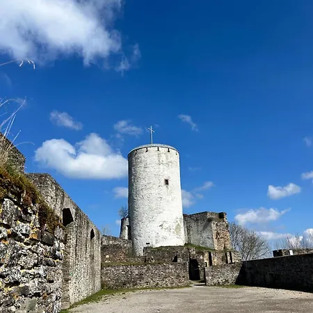 Apartamento Halleluja Mit Burgblick Hellenthal